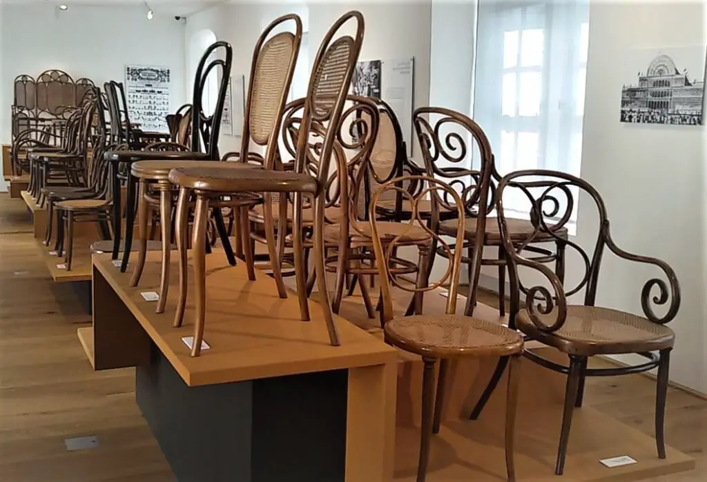 bentwood chair of history