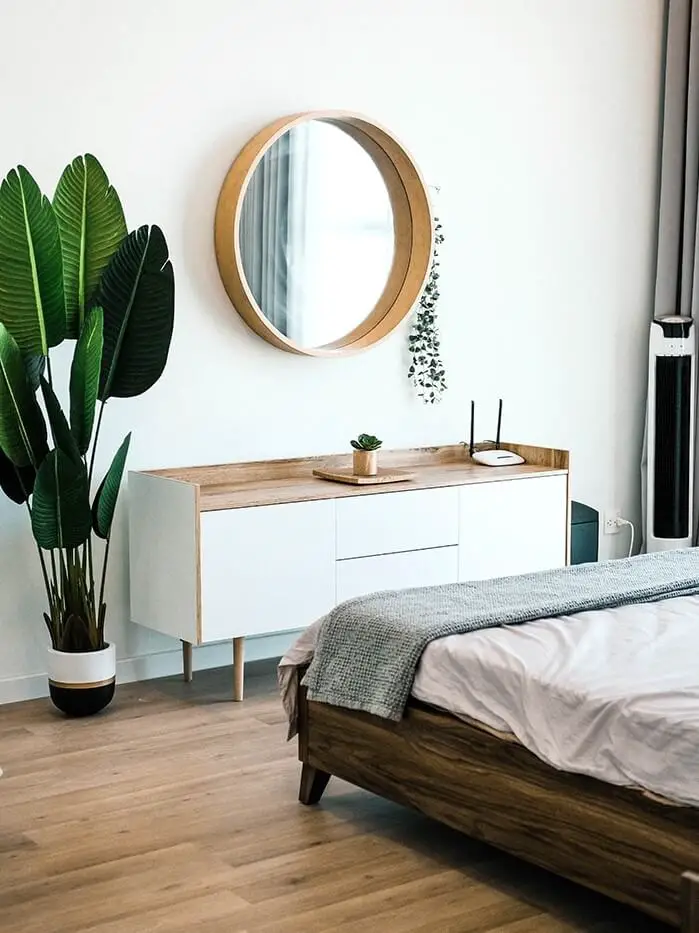 mirror sideboard in bedroom