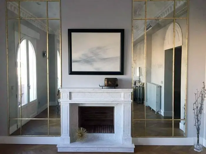 decorating wall with mirrors