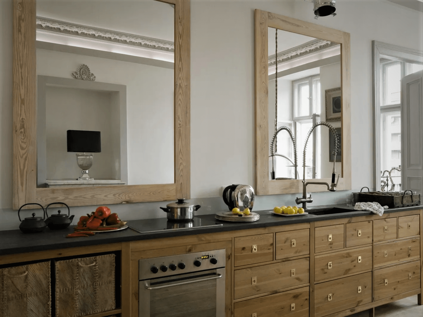 Feng shui mirror placement for good luck